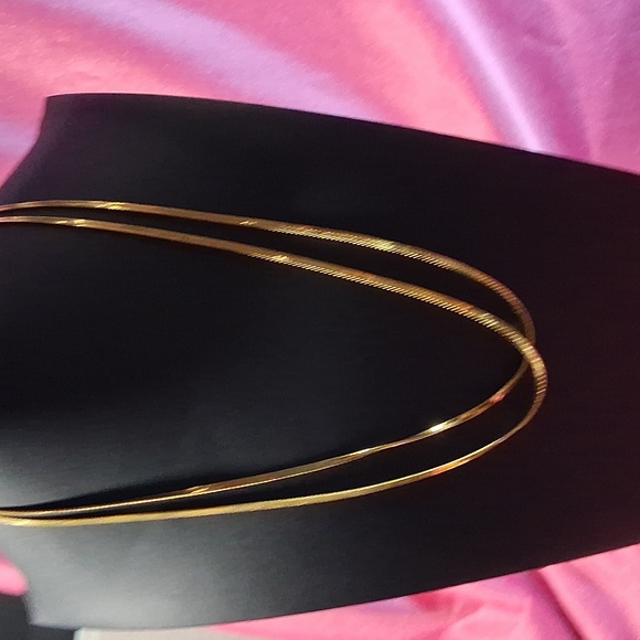 Quality Goldtone Jewelry Lot - Picture 7 of 9